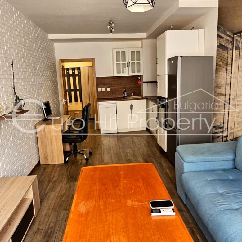 Отдава се под наем - дългосрочно - двустаен апартамент до Терминала в ж.к. Меден Рудник - 0