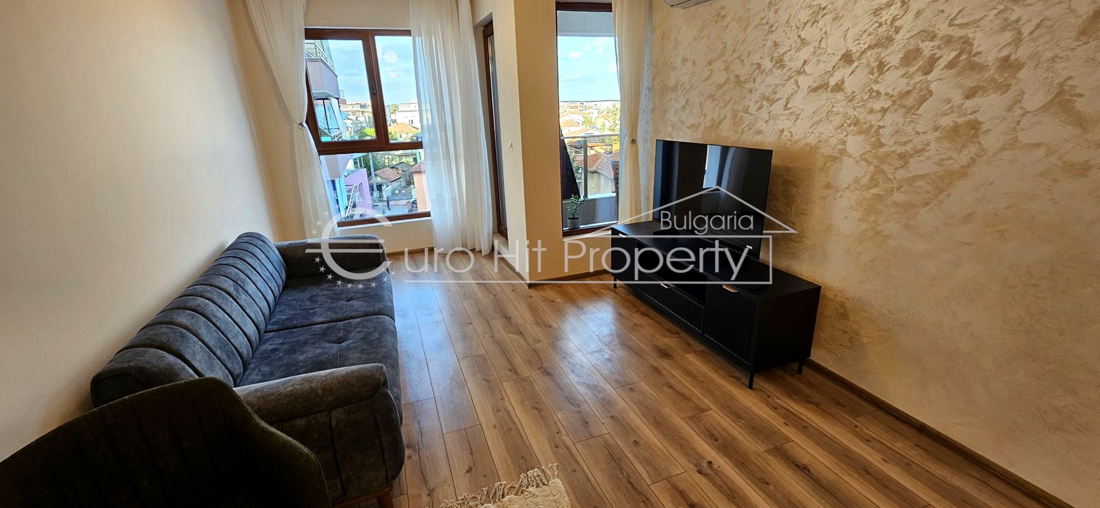 Отдава се под наем чисто нов двустаен апартамент в нова сграда в топ центъра на кв. Сарафово - 0