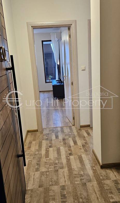 Отдава се под наем чисто нов двустаен апартамент в нова сграда в топ центъра на кв. Сарафово - 0