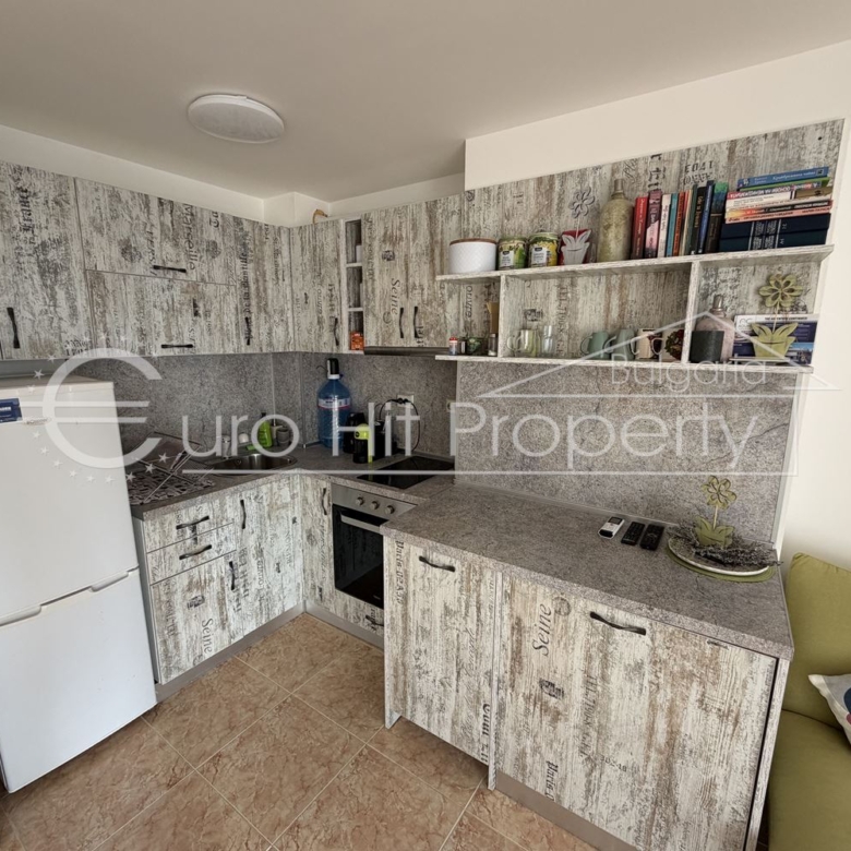 Двустаен обзаведен апартамент в кв. Сарафово - 0