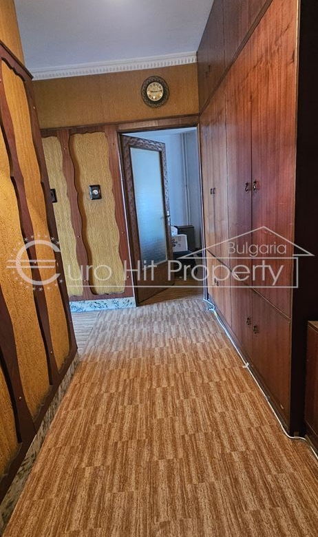 Тристаен апартамент монолитно строителство в бизост до БСУ и центъра ва града - 0