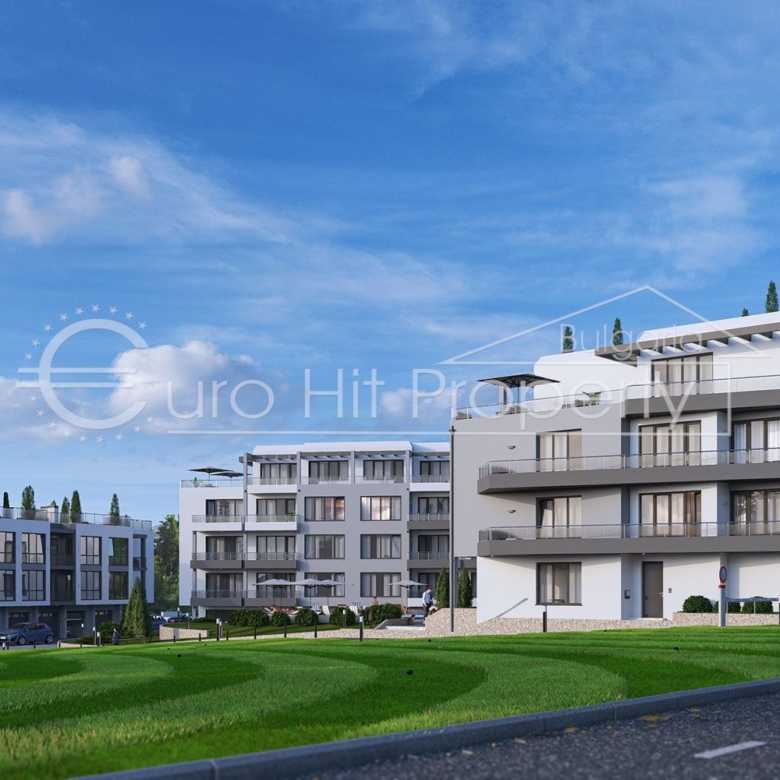 Комплекс Sunny Paradise - студиа и апартаменти до ключ - оазис на спокойствие - 0