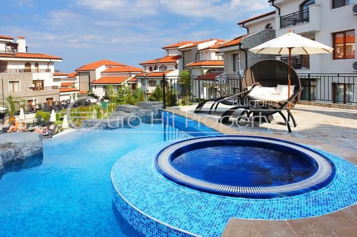 Двустаен обзавенден апартамент с веранда в к-с Vineyards Resort-0 Двустаен обзавенден апартамент с веранда в к-с Vineyards Resort - 0
